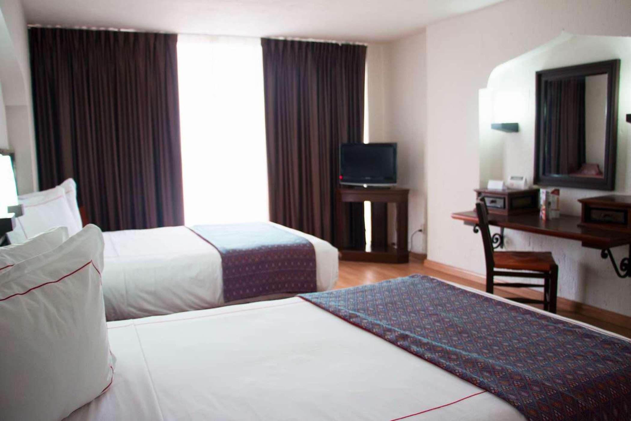 Hotel Fenix Guadalajara Exterior foto